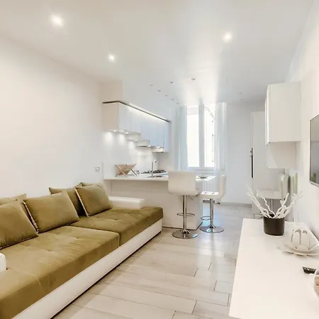 La Casa In Borgovico Lägenhet Como